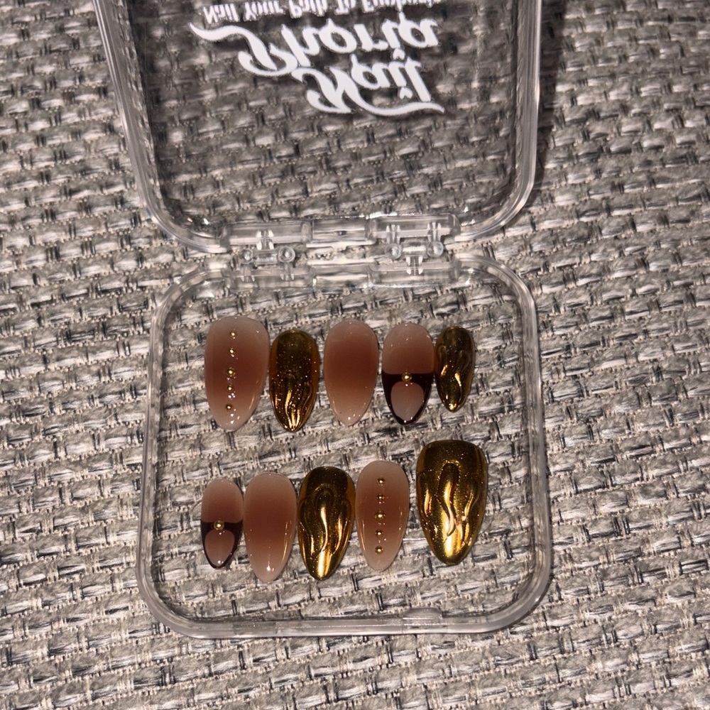 Gold and Brown Press-On Nails